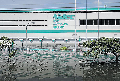 Наводнение в Таиланде, завод Nidec